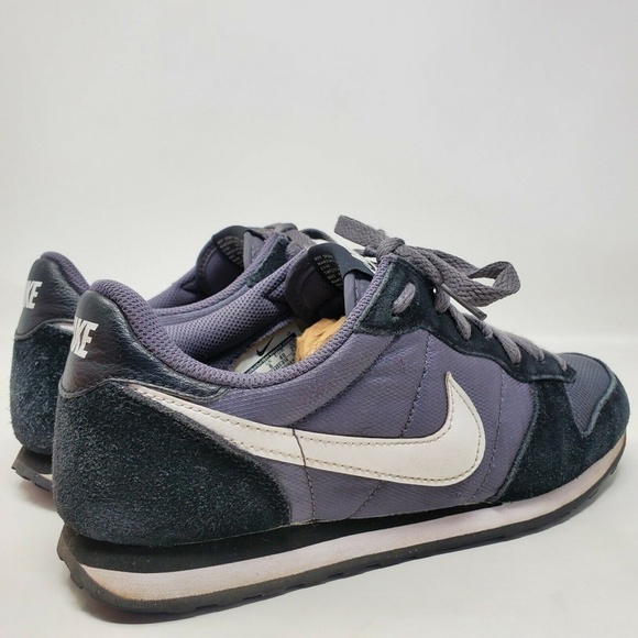 Nike Genicco Black Dark Grey White Sneakers 8.5 - Picture 4 of 12